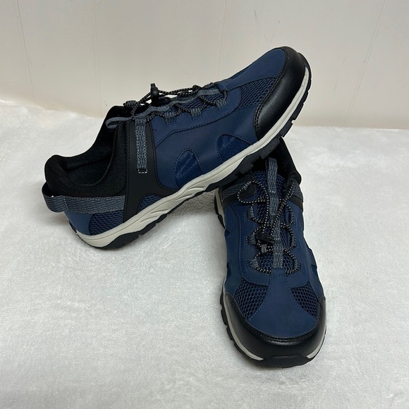 Lands\' End Blue and Black Athletic Shoes with Mesh Upper main image 9